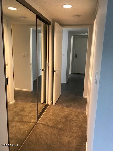 2121 Scott Road, Unit 305 Burbank, CA 91504 - Photo 22 of 49 0