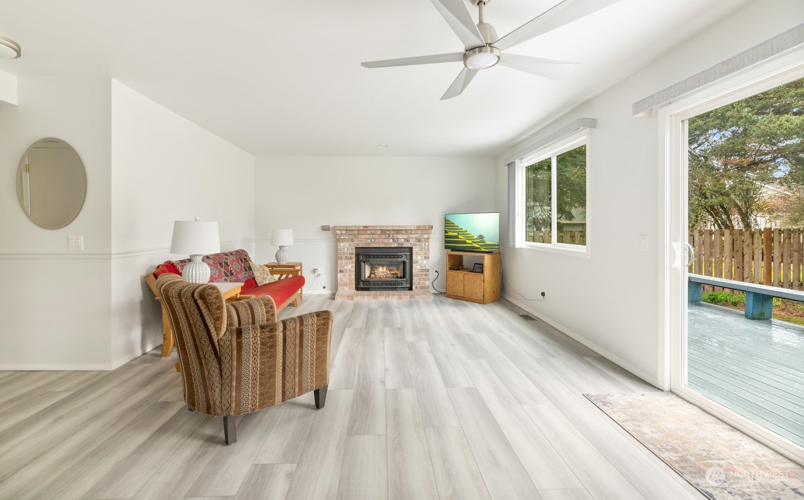 2329 185th Place Southeast Bothell, WA 98012 - Photo 26 of 38 Gallery Image 26