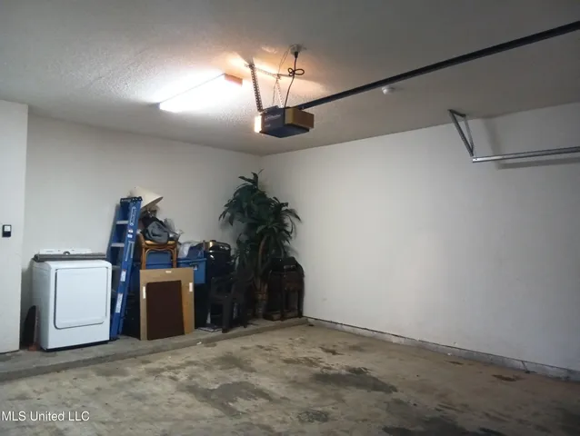 $280,000 | 2252 Beach Drive, Unit 806, Gulfport, MS 39507