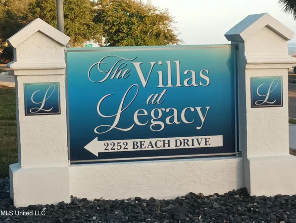 $260,000 | 2252 Beach Drive, Unit 806, Gulfport, MS 39507