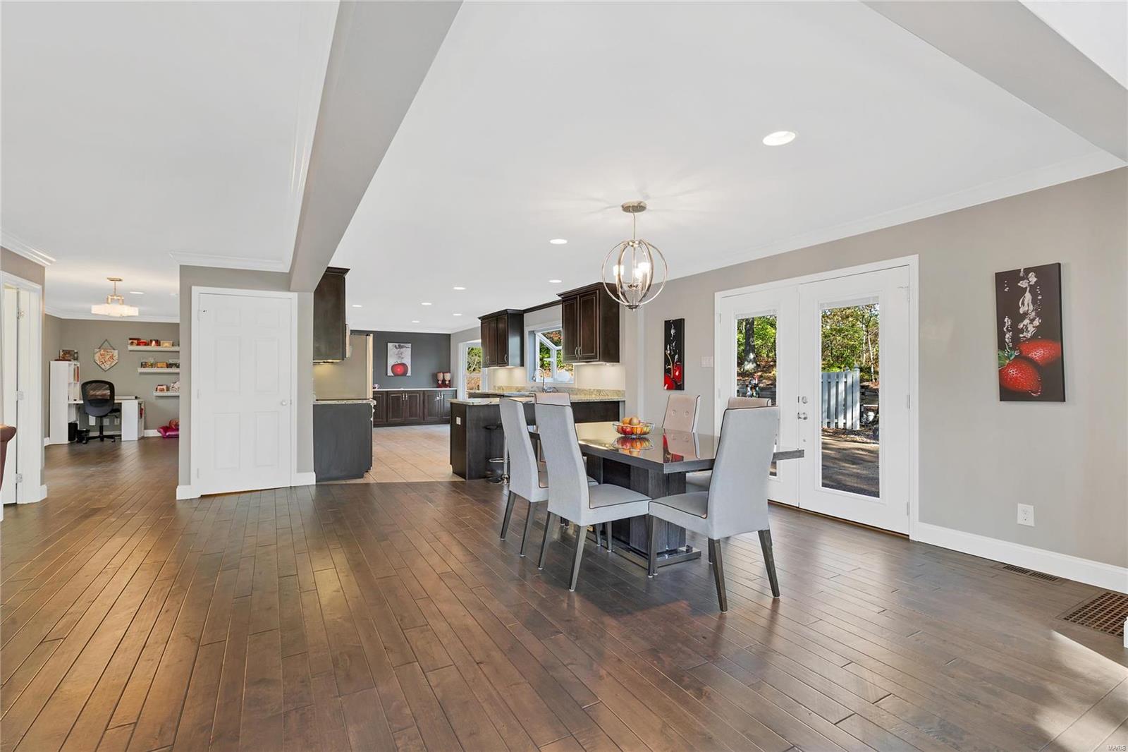 7870 Becker Road St. Louis, MO 63129 - Photo 14 of 48