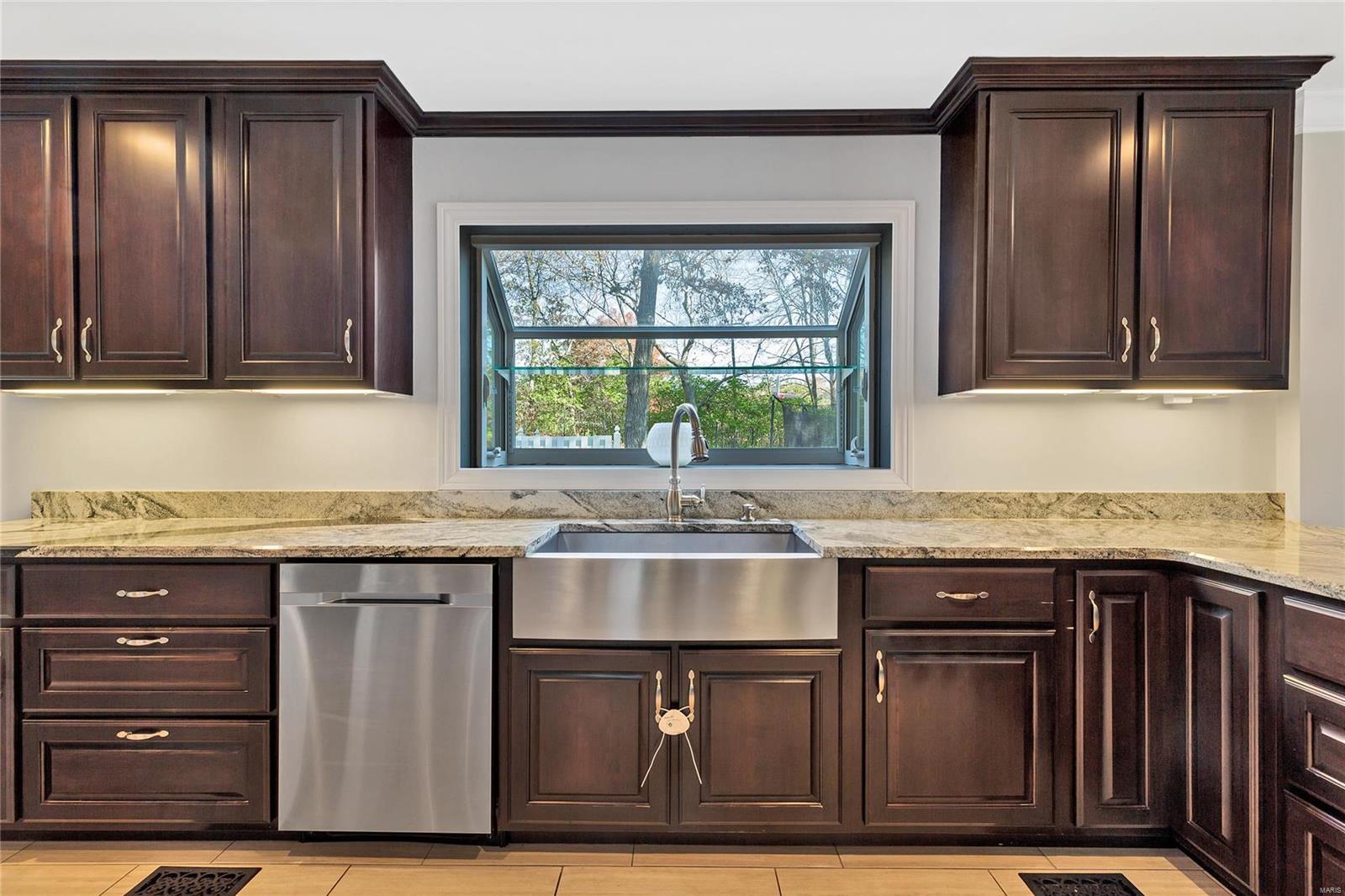 7870 Becker Road St. Louis, MO 63129 - Photo 21 of 48