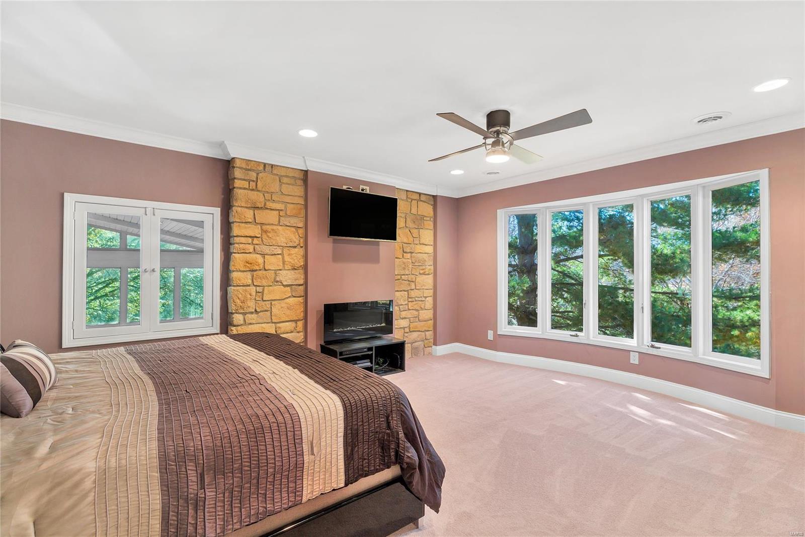 7870 Becker Road St. Louis, MO 63129 - Photo 24 of 48