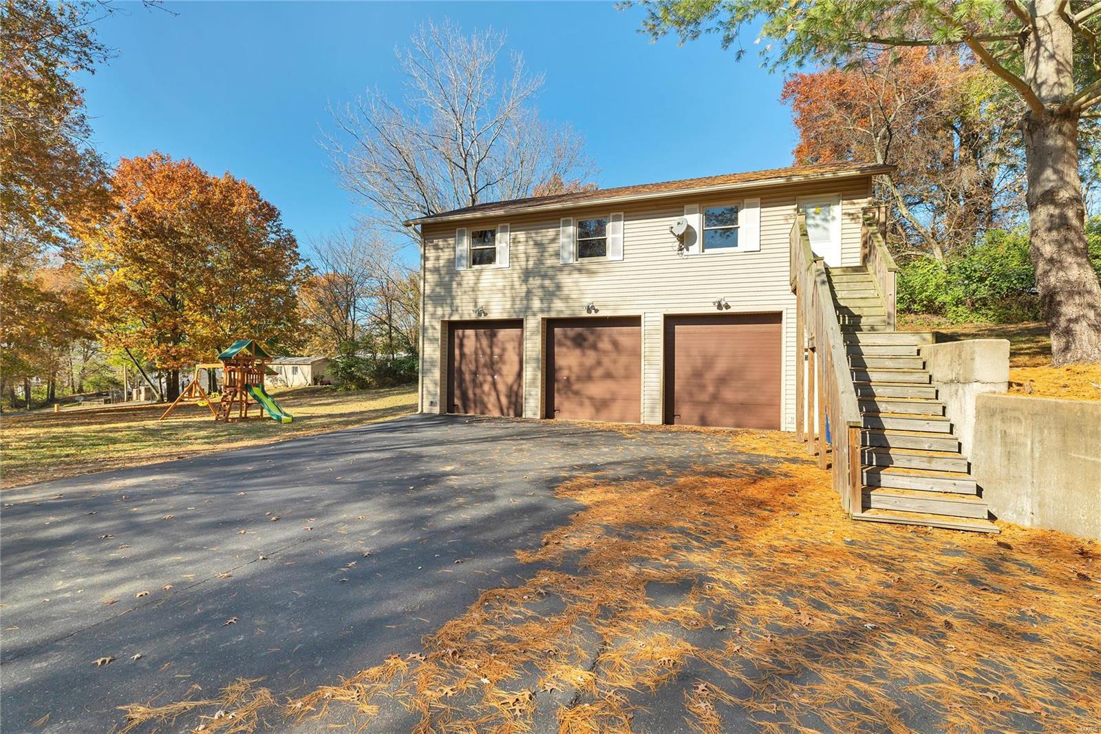 7870 Becker Road St. Louis, MO 63129 - Photo 35 of 48