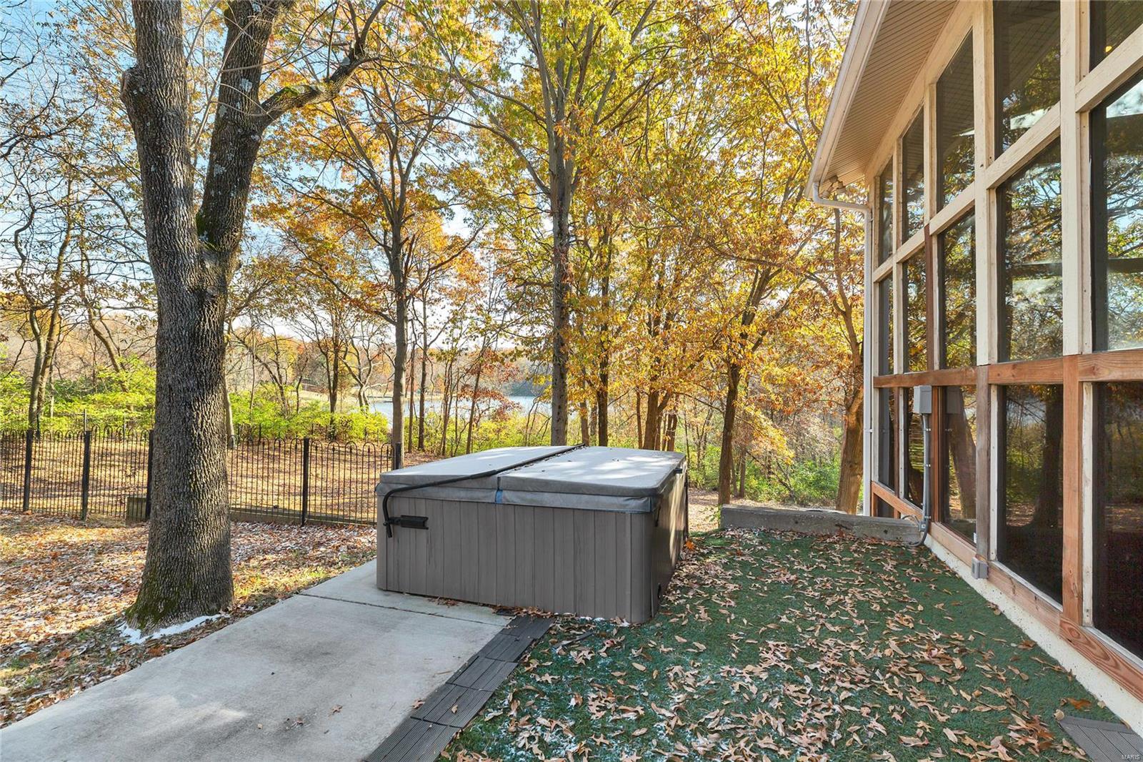 7870 Becker Road St. Louis, MO 63129 - Photo 43 of 48