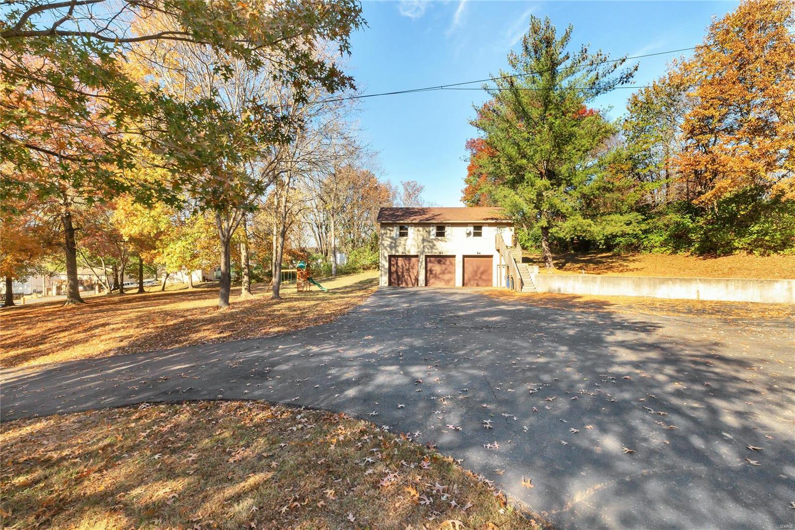 7870 Becker Road St. Louis, MO 63129 - Photo 45 of 48