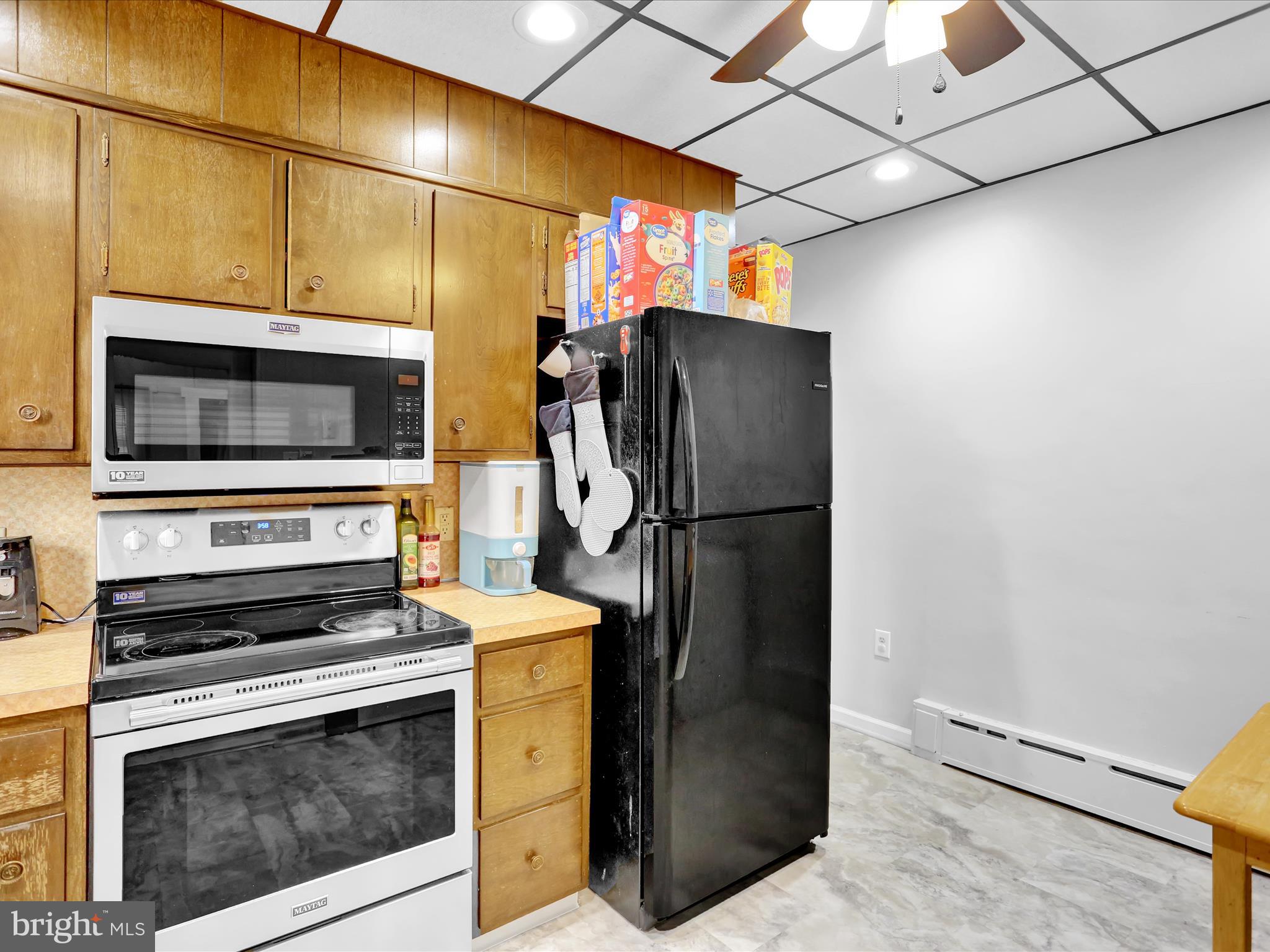 206 North Miller Street Reading, PA 19607 - Photo 18 of 30 3I3A6017