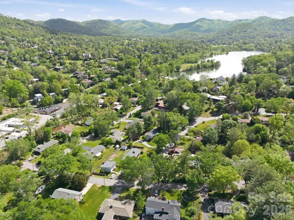 $550,000 | 22 Carjen Avenue, Asheville, NC 28804