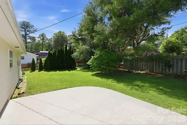 $550,000 | 22 Carjen Avenue, Asheville, NC 28804