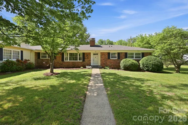 $550,000 | 22 Carjen Avenue, Asheville, NC 28804
