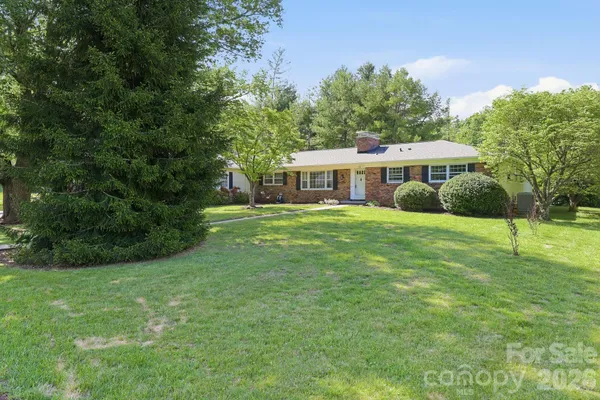 $550,000 | 22 Carjen Avenue, Asheville, NC 28804