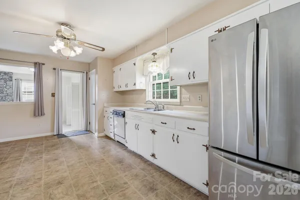 $550,000 | 22 Carjen Avenue, Asheville, NC 28804
