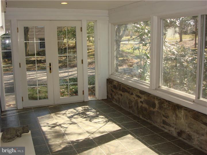 531 Walker Road Wayne, PA 19087 - Photo 4 of 25 Mud Room