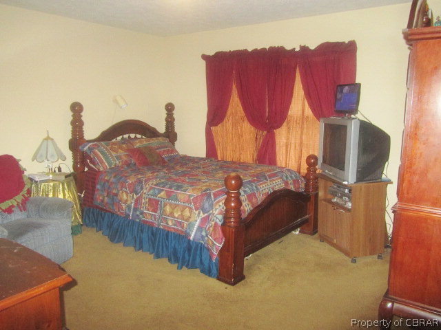 7595 Forbes Road Gloucester, VA 23061 - Photo 10 of 11 Gallery Image 10