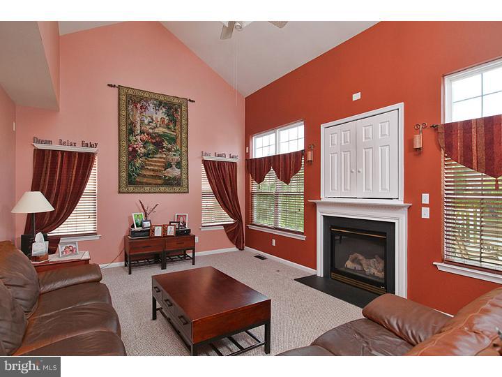 158 Yorktown Road Woolwich Township, NJ 08085 - Photo 13 of 20 Family Room