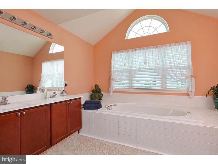 158 Yorktown Road Woolwich Township, NJ 08085 - Photo 16 of 20 Master Bathroom
