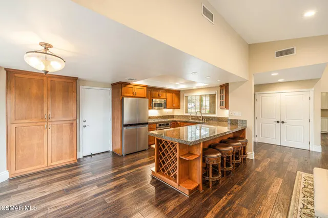 $999,000 | 4067 Weeping Willow Drive, Moorpark, CA 93021