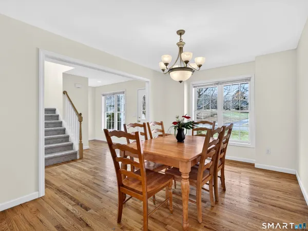 $649,900 | 86 Corey Lane, East Lyme, CT 06357