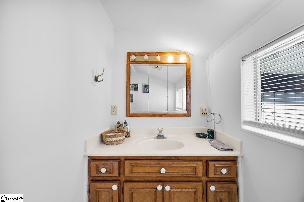 235 Cedarhill Lane Waterloo, SC 29384 - Photo 13 of 20