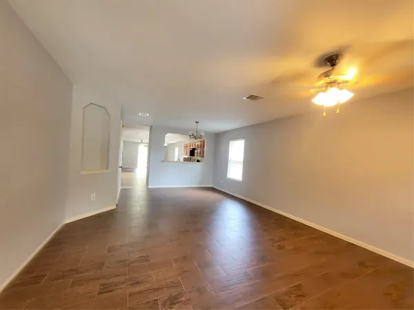 $2,000 | 21402 Doral Rose Lane, Katy, TX 77449