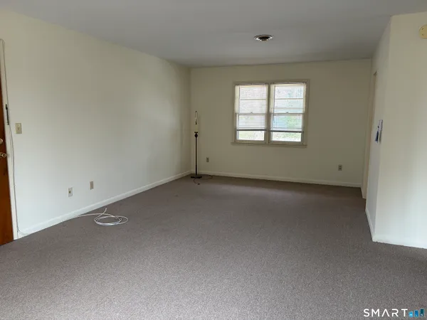 $1,100 | 888 Main Street, Torrington, CT 06790