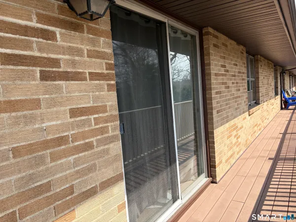 $1,100 | 888 Main Street, Torrington, CT 06790