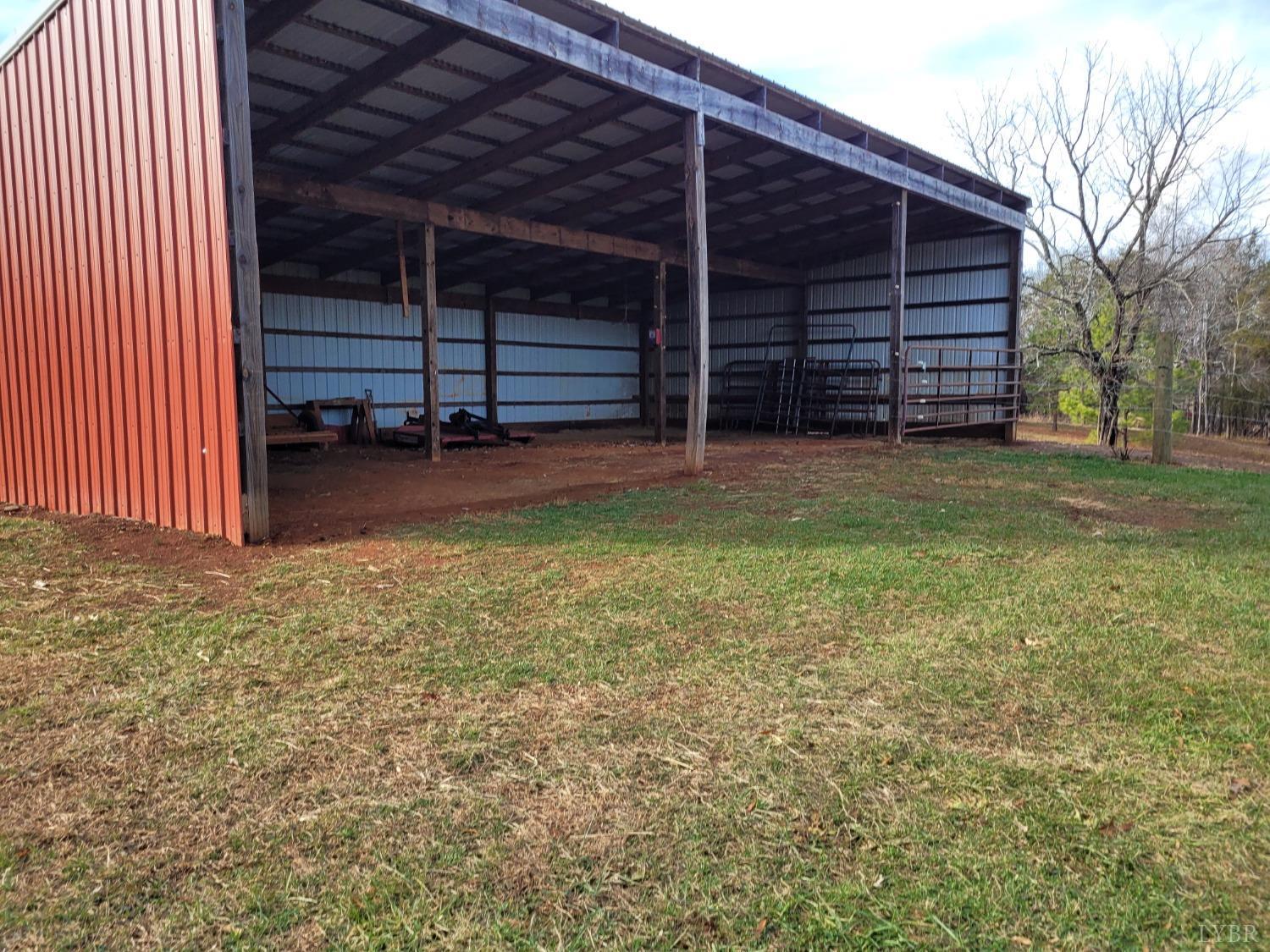1215 Dudley Road Moneta, VA 24121 - Photo 12 of 26 Gallery Image 12