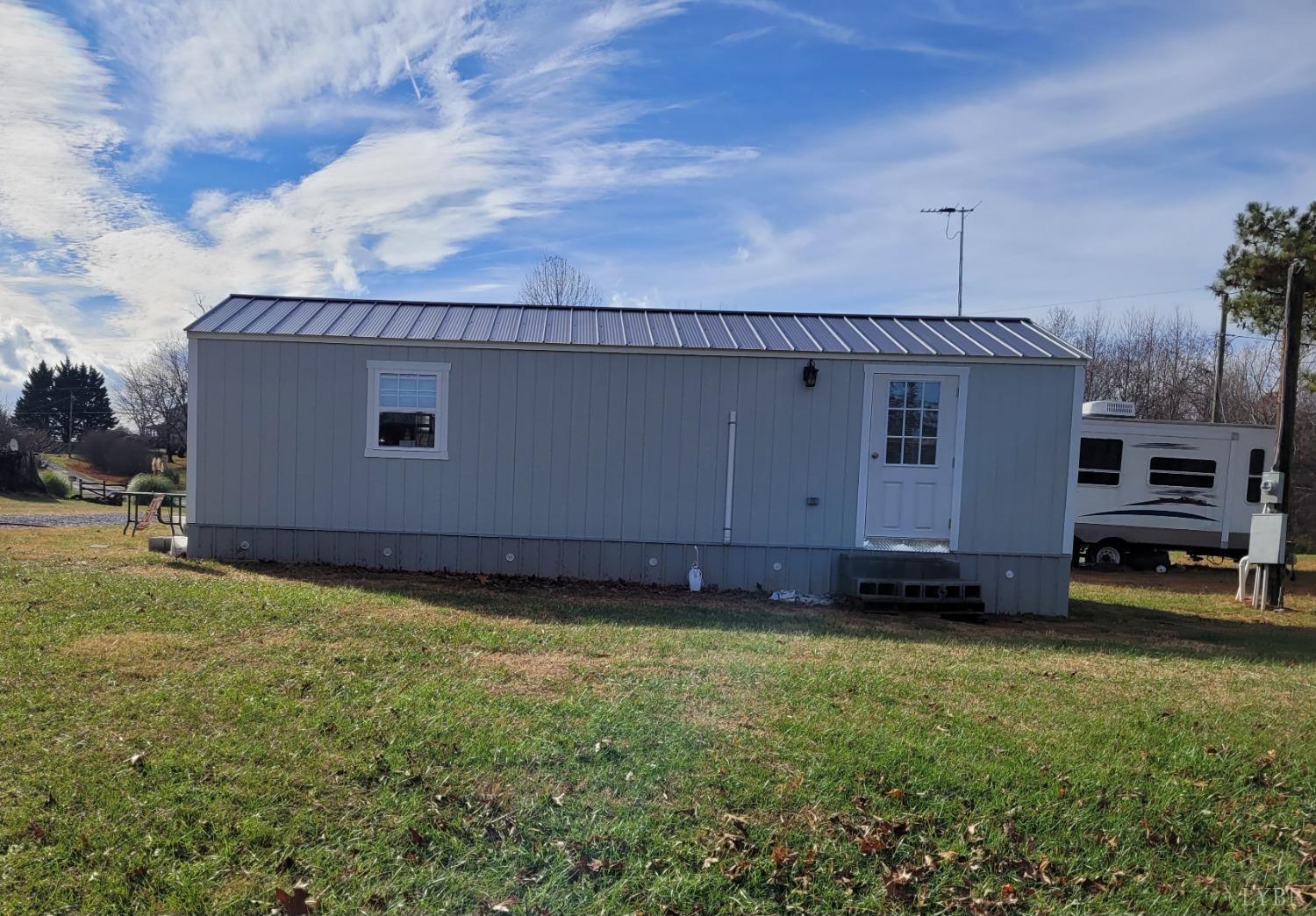 1215 Dudley Road Moneta, VA 24121 - Photo 14 of 26 Tiny Home