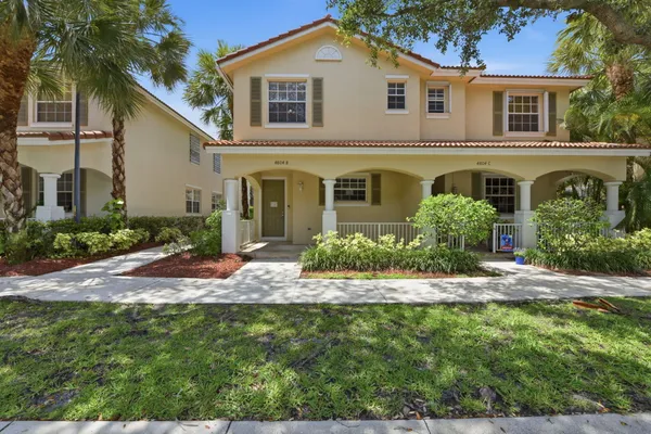 $344,900 | 4804 West Bexley Park Drive, Unit B, Delray Beach, FL 33445