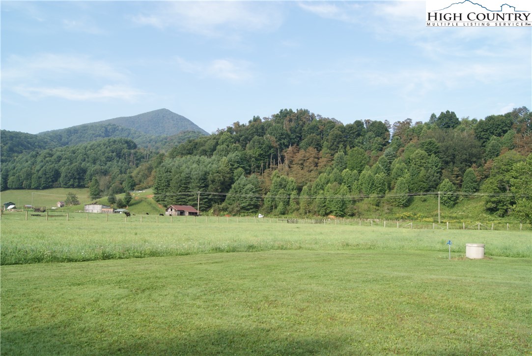 700 3 Top Road Creston, NC 28615 - Photo 40 of 49 Gallery Image 40