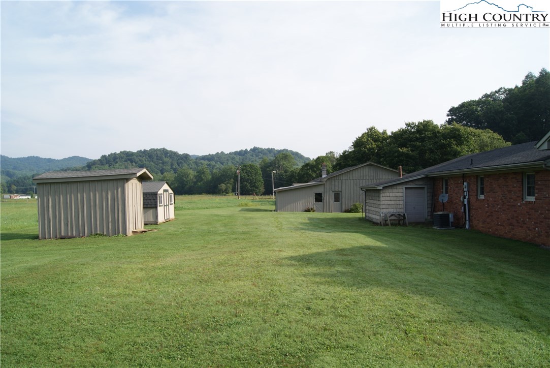 700 3 Top Road Creston, NC 28615 - Photo 42 of 49 Gallery Image 42