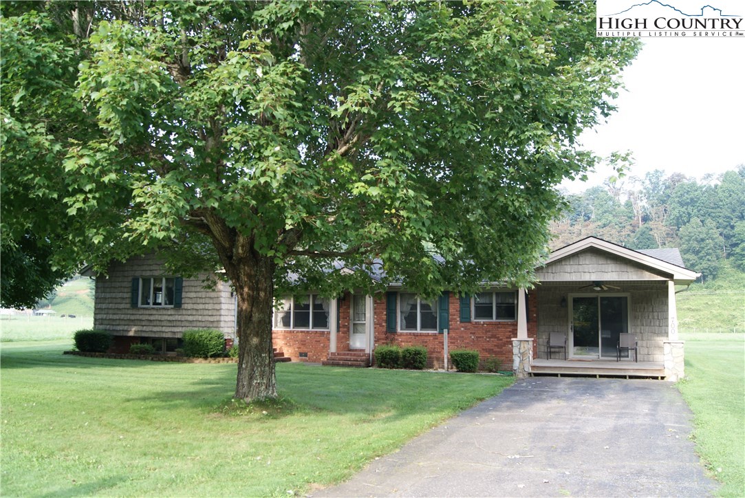 700 3 Top Road Creston, NC 28615 - Photo 7 of 49 Gallery Image 7