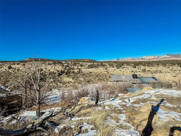 $110,000 | 1719 35 1/10 Road, De Beque, CO 81630