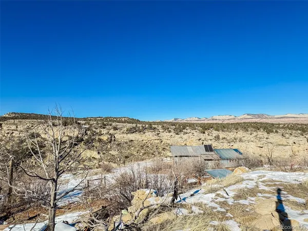 $110,000 | 1719 35 1/10 Road, De Beque, CO 81630