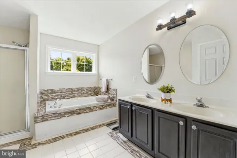 $799,000 | 205 Maplewood Drive, Phoenixville, PA 19460