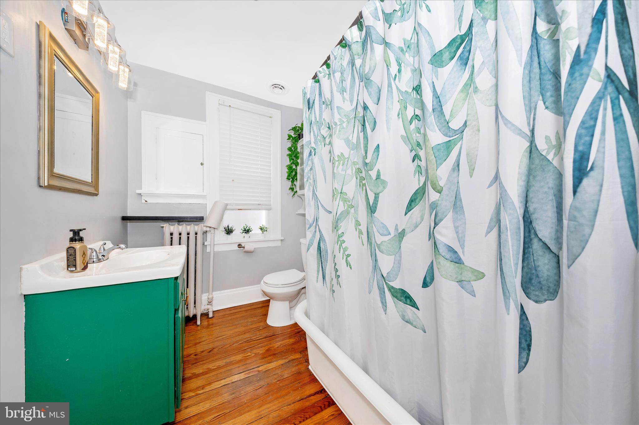 707 Summit Avenue Hagerstown, MD 21740 - Photo 37 of 54 a bathroom with a sink and toilet