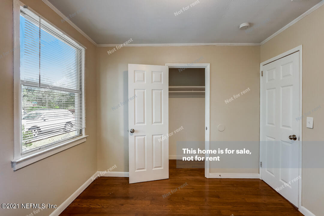 4611 Pinewood Road Jacksonville, FL 32210 - Photo 14 of 21 a view of entryway with wooden floor