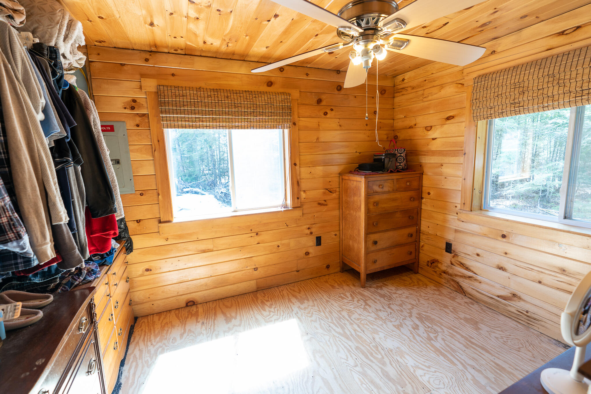 338 Weatherbee Pt Road Lincoln, ME 04457 - Photo 20 of 26 19. Bedroom 2-4
