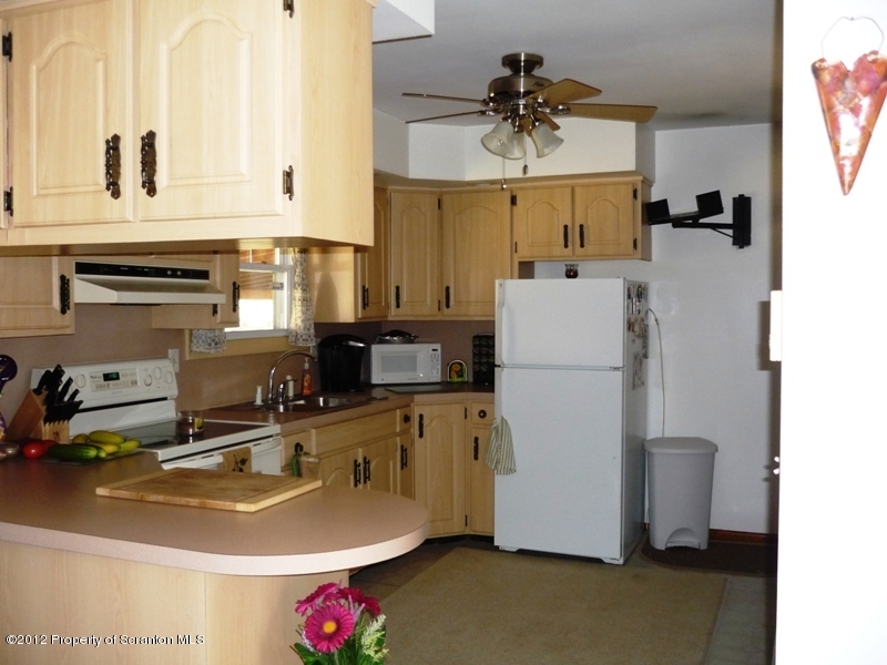891 St Rt 502 Spring Brook Moscow, PA 18444 - Photo 12 of 41