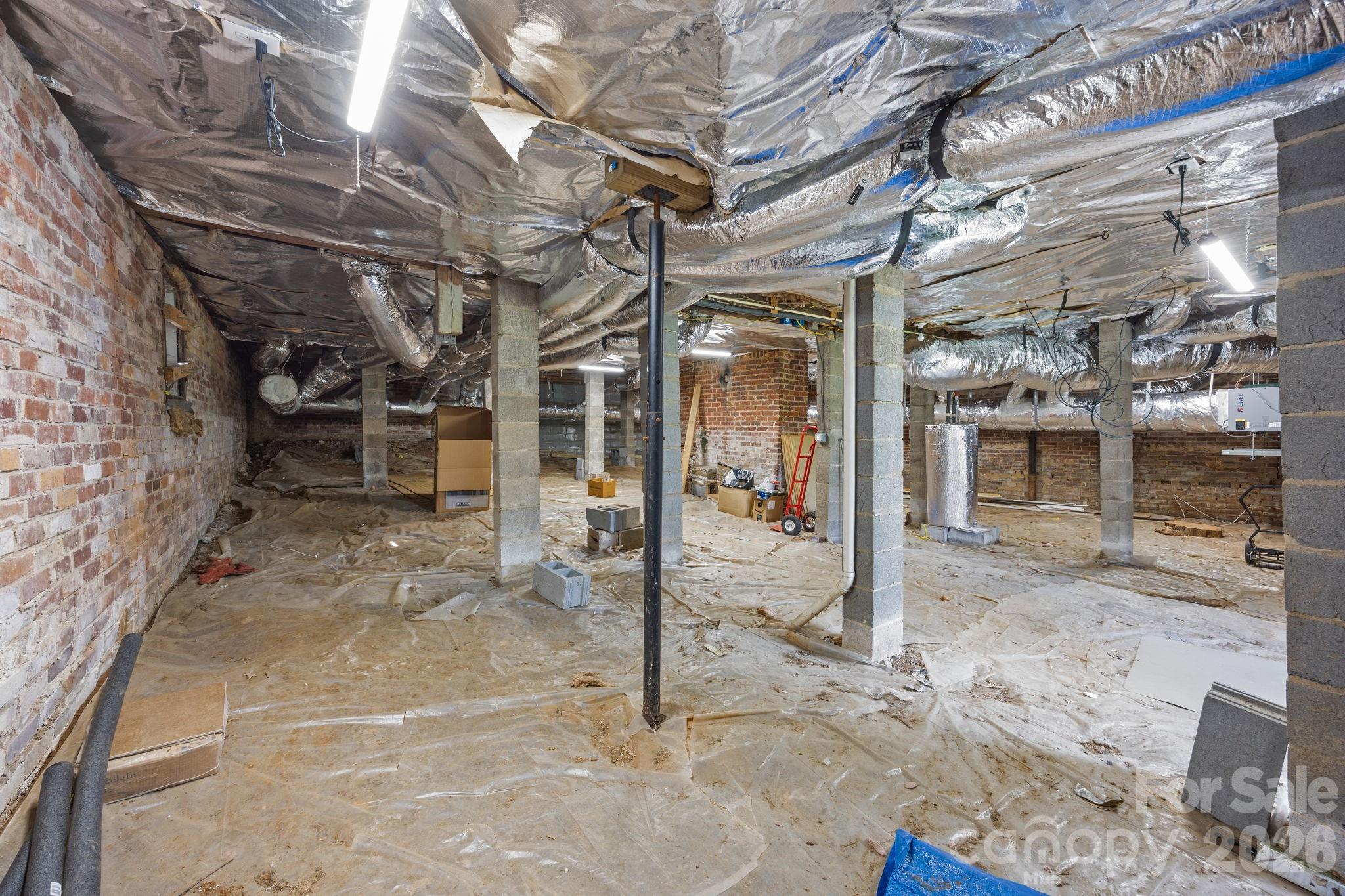 628 West Council Street Salisbury, NC 28144 - Photo 43 of 43 a view of a room with wooden roof