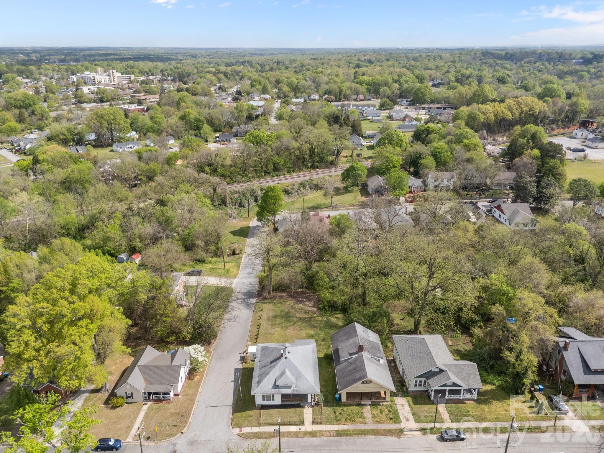 628 West Council Street Salisbury, NC 28144 - Photo 7 of 43 a view of a city