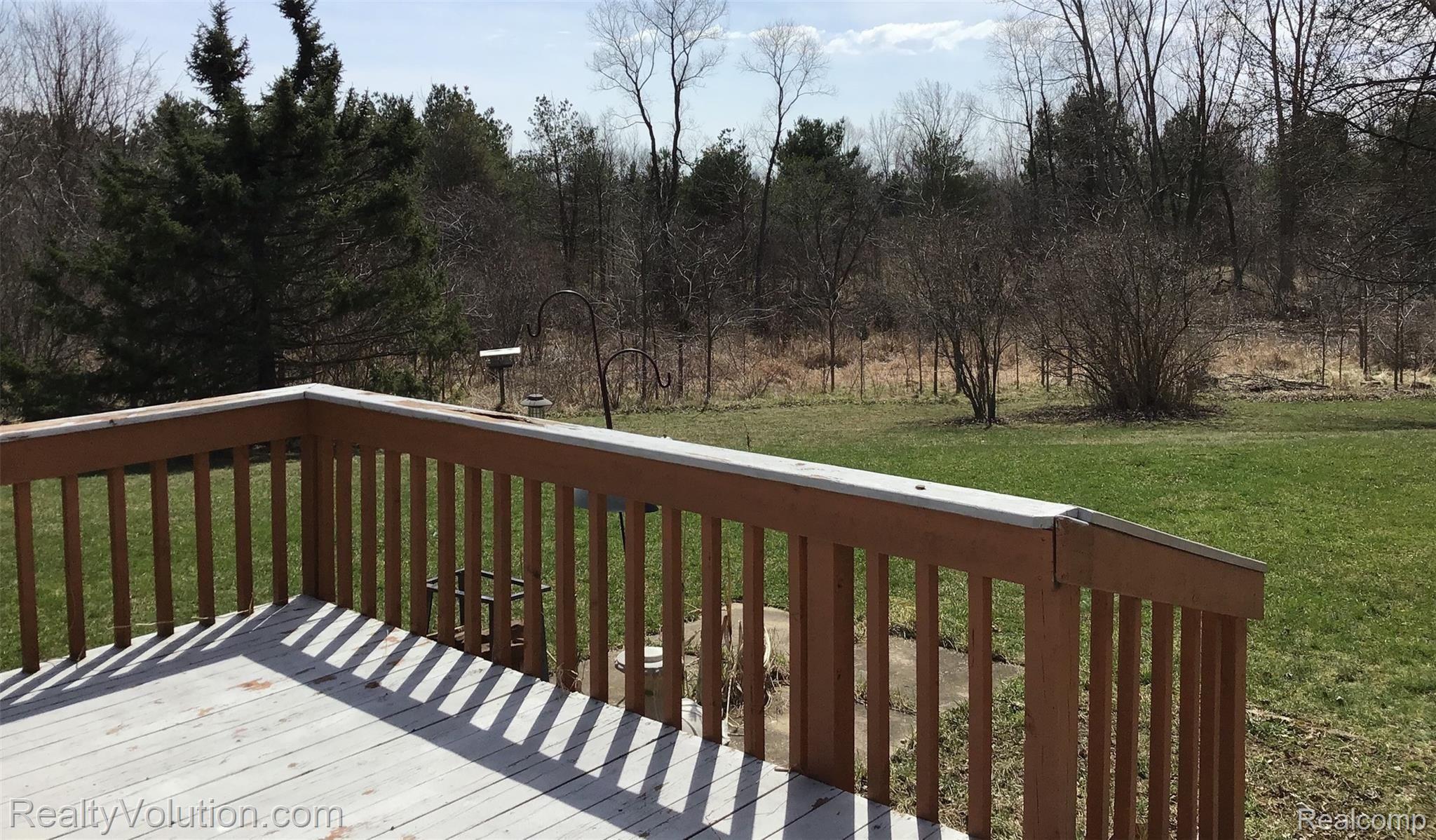 6828 Seabury Road Imlay City, MI 48444 - Photo 30 of 32 770BB1D8-BEEB-437E-A1BB-02D005912DBF.jpeg