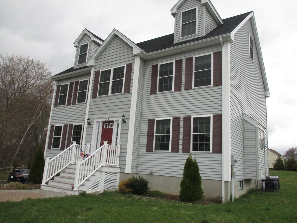 349 Chadwick Road Haverhill, MA 01835 - Photo 2 of 27 Gallery Image 2