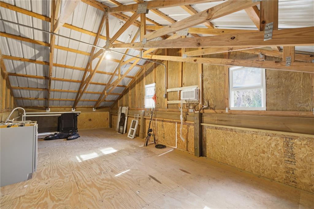19040 Northwest 88th Avenue Road Reddick, FL 32686 - Photo 46 of 68 a view of a room with gym equipment