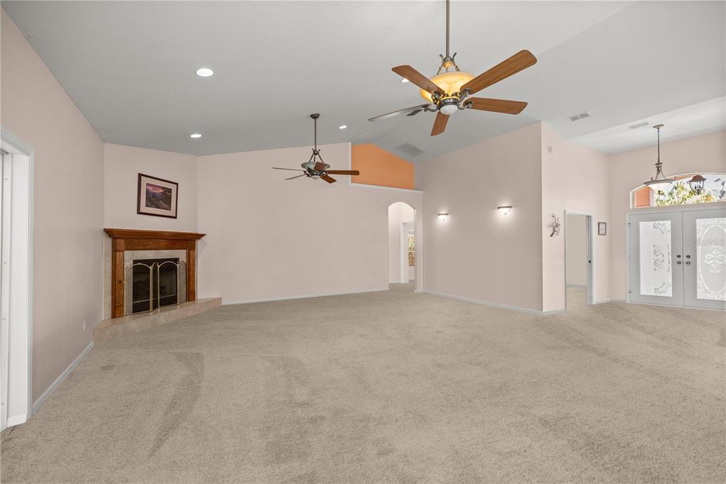 19040 Northwest 88th Avenue Road Reddick, FL 32686 - Photo 8 of 67