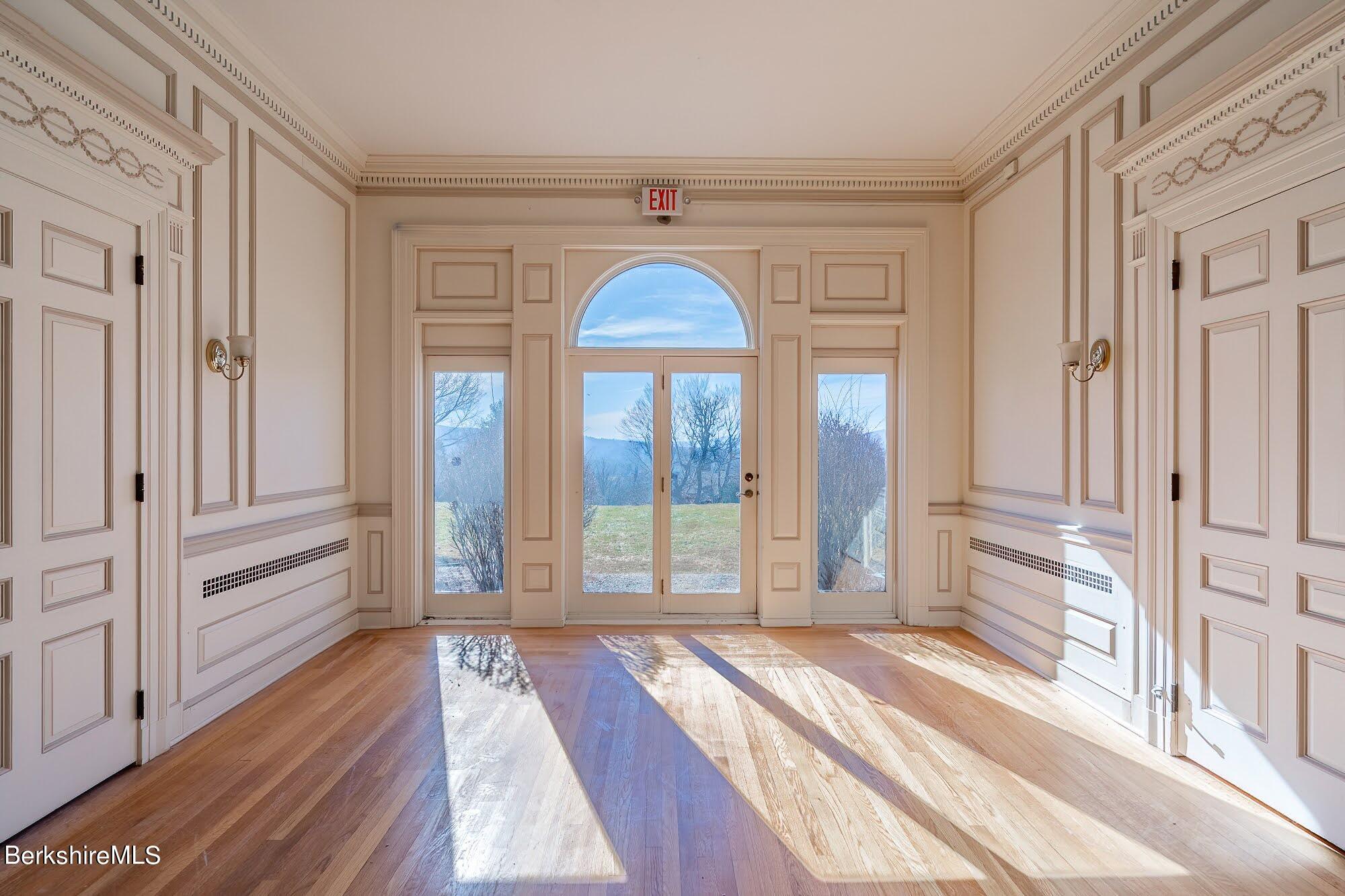 200 Old Stockbridge Road, Unit V4 Lenox, MA 01240 - Photo 6 of 35 MANSION ENTRY HALL