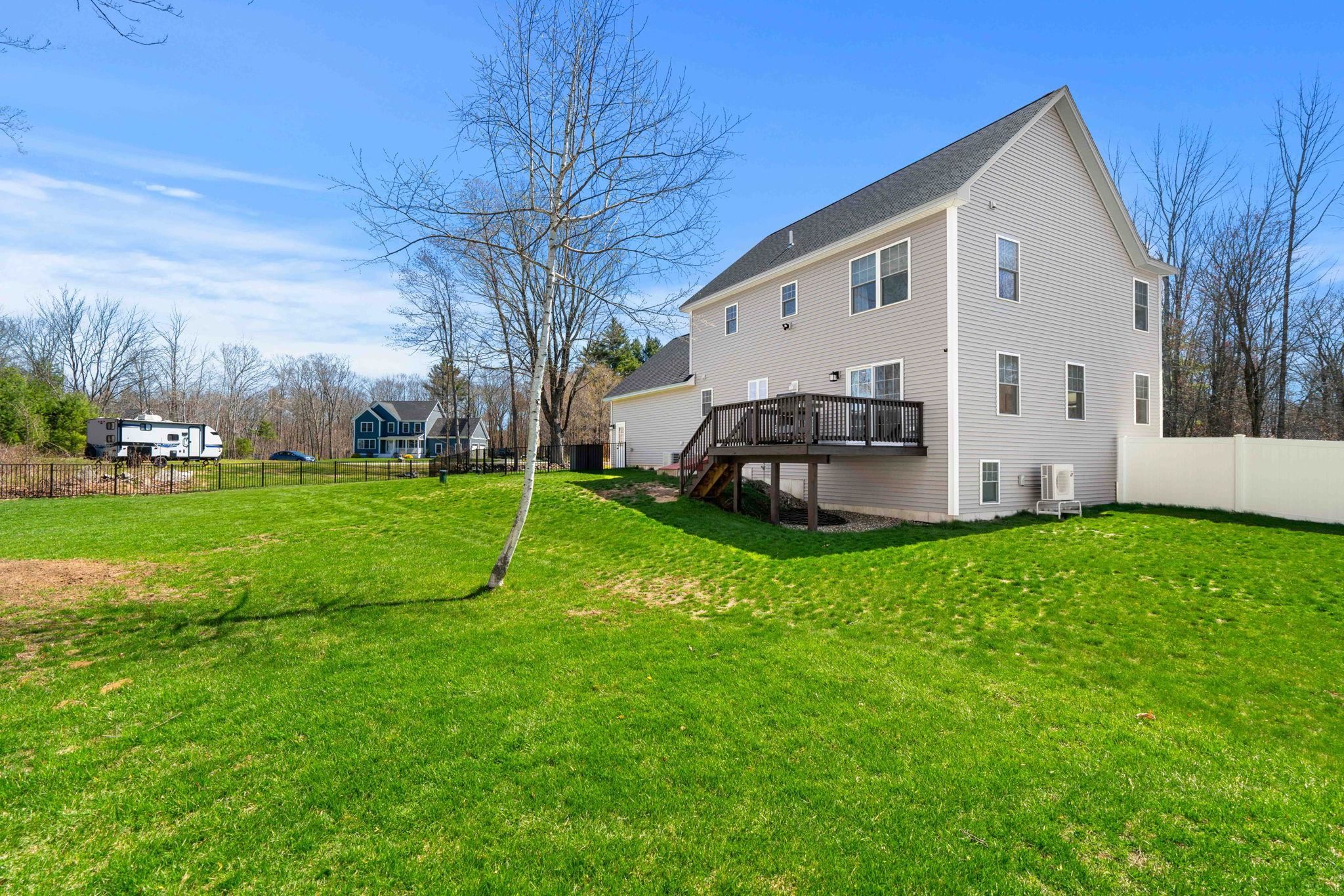4 Overlook Drive Epping, NH 03042 - Photo 47 of 51