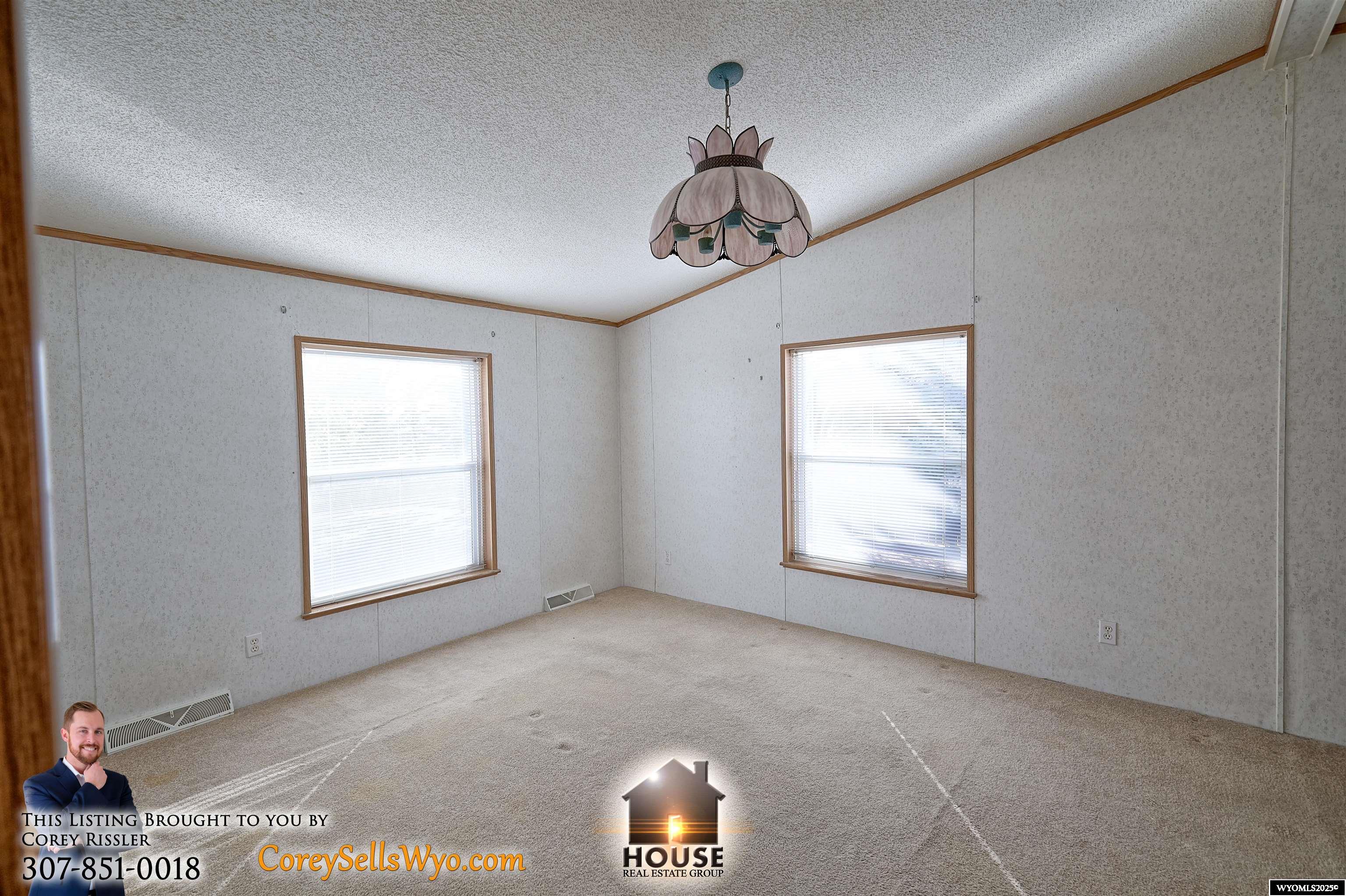 805 Erwin Street Douglas, WY 82633 - Photo 15 of 21