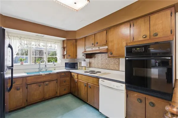 $349,900 | 938 Highway 68, New Brighton, PA 15066
