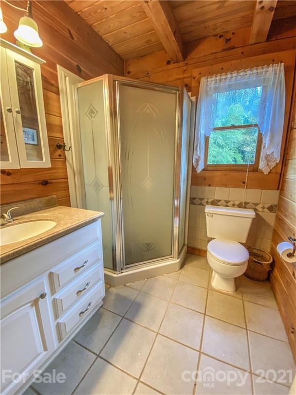 20 Justice Road Marion, NC 28752 - Photo 9 of 19 Gallery Image 9